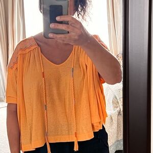 Free people like new top with embroidery